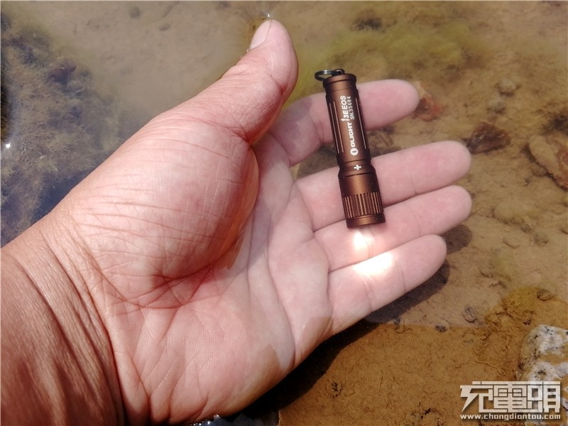 aaa手电筒推荐,aaa手电测评