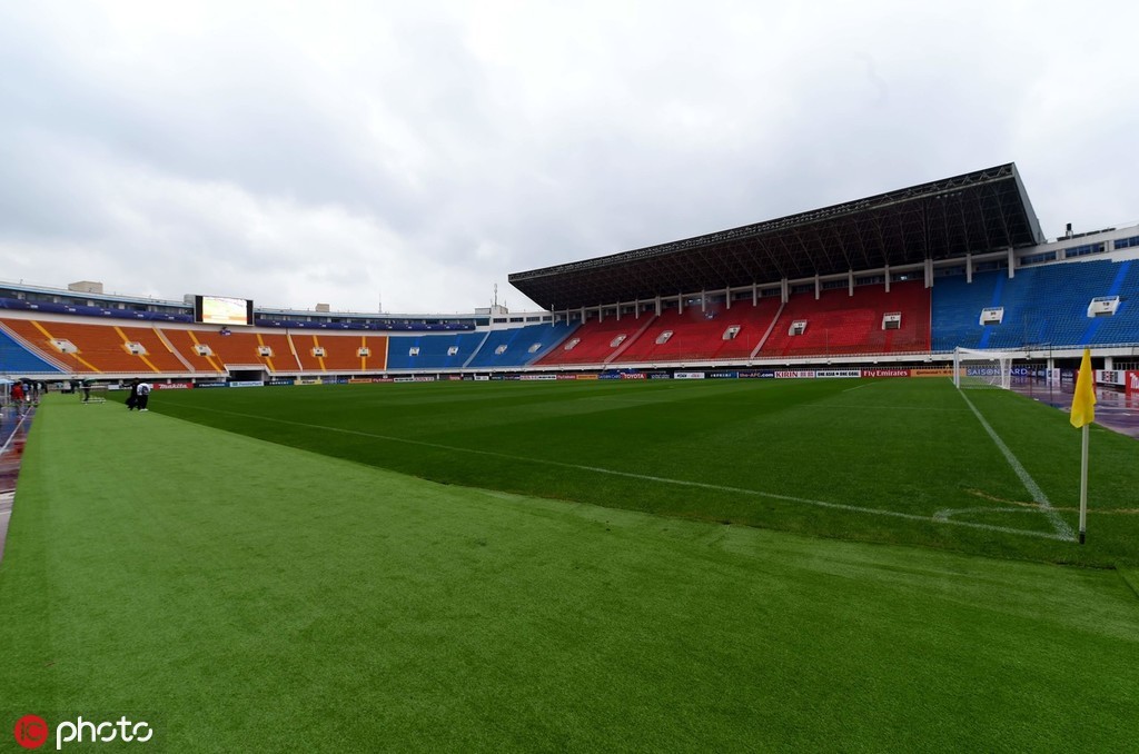 圣朱雀体育场完整版,圣朱雀几年没办足球赛了