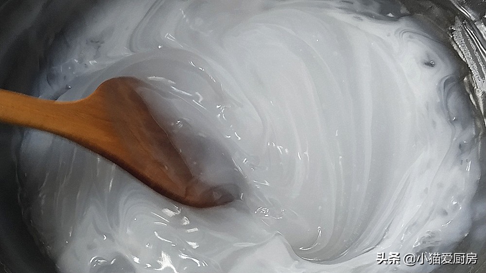 小猫做凉皮,5分钟学会做凉粉