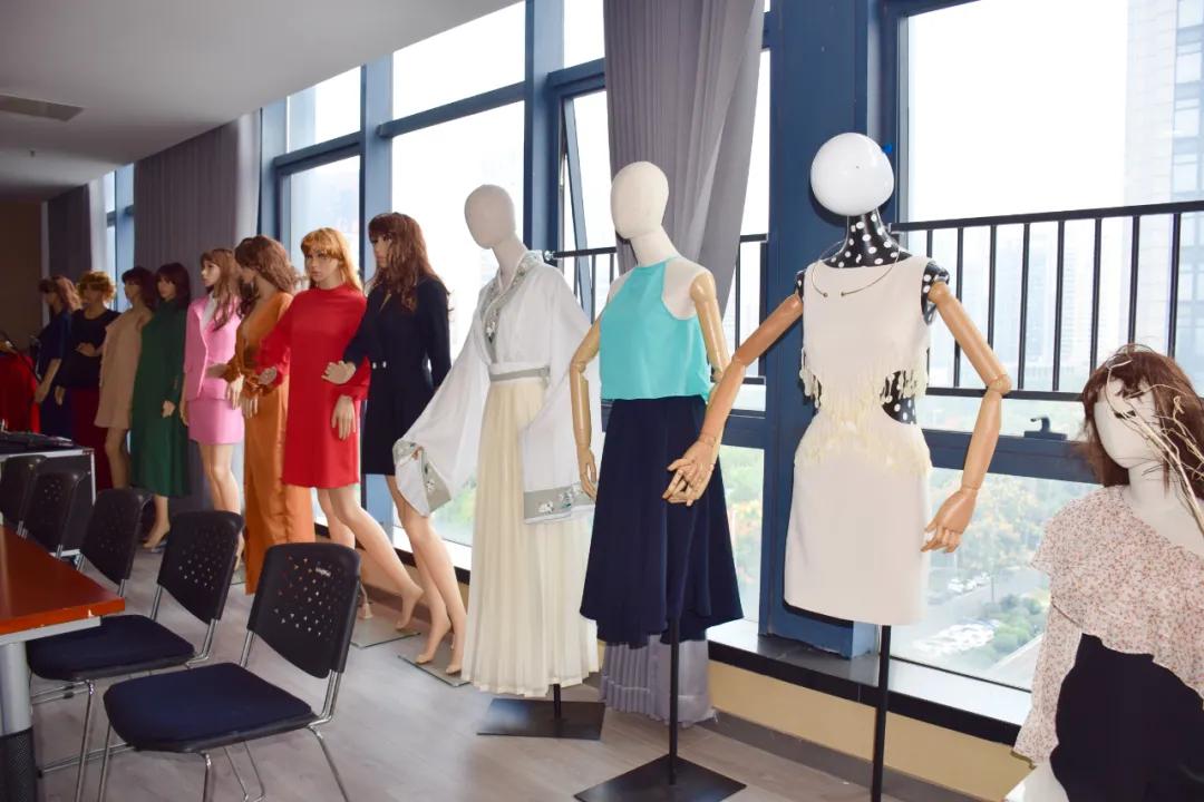 柯桥春季纺博会540余家企业参展,柯桥纺博会2024开幕式