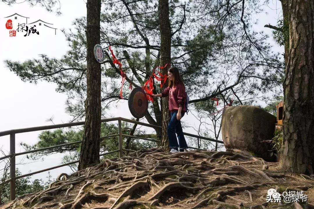 重庆爬山推荐险峻,重庆峭壁悬崖景区