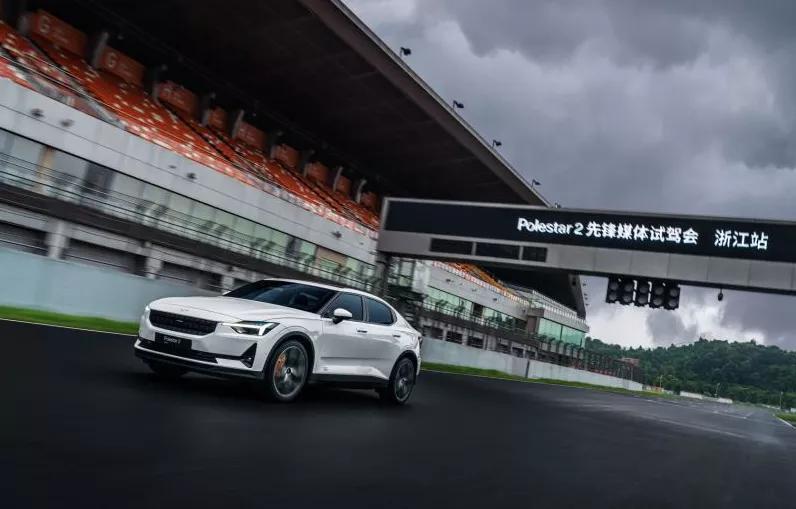沃尔沃极星polestar2,新款polestar2