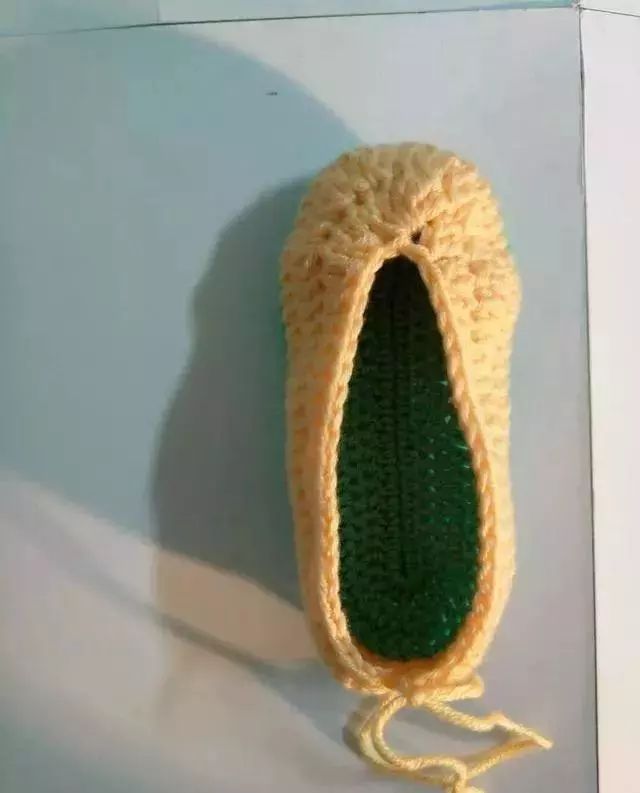 0-6个月宝宝鞋钩针教程图解,一款超可爱的宝宝鞋