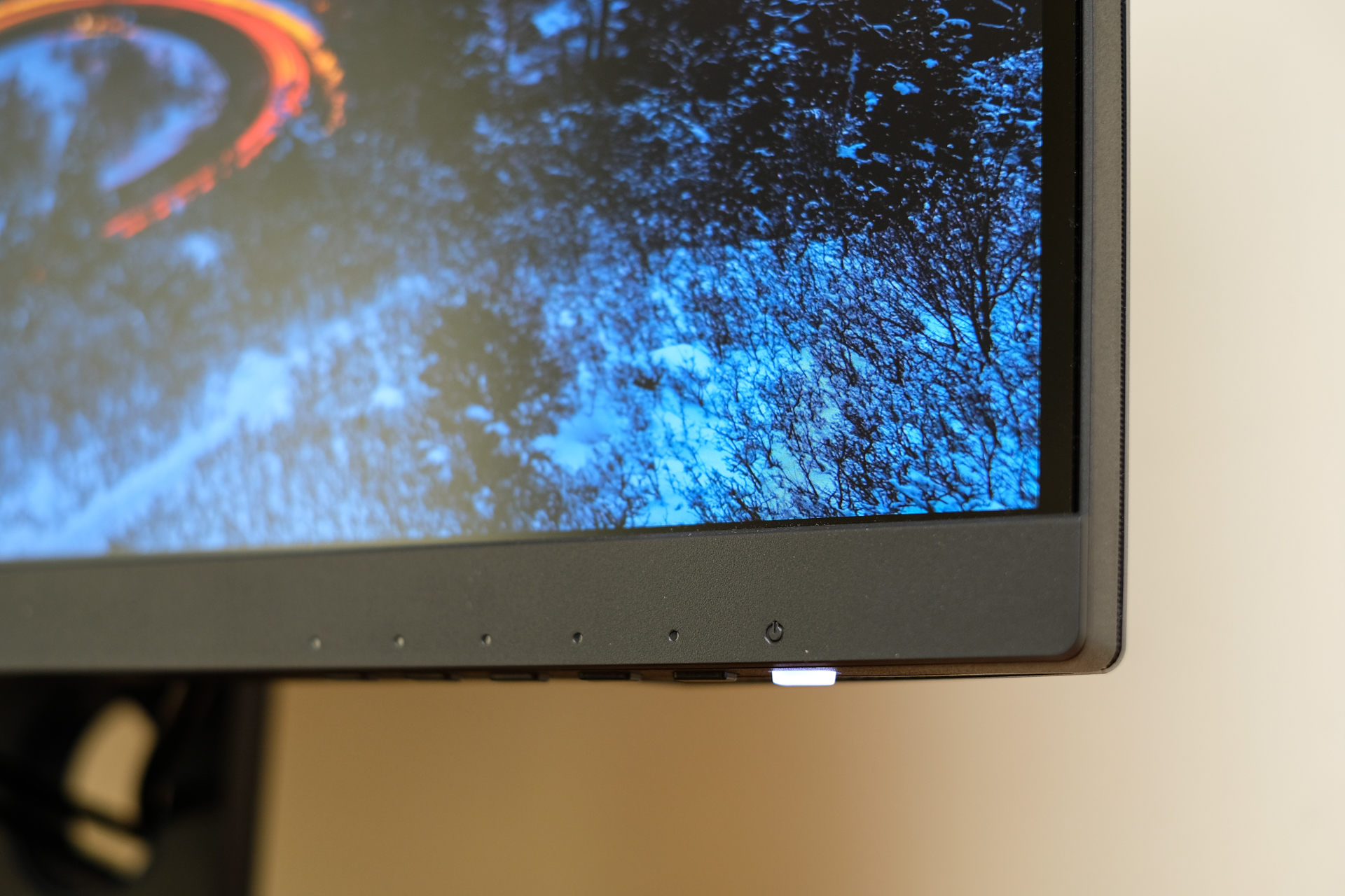 4KHDR显示器推荐,hdr表现最好的4k显示器