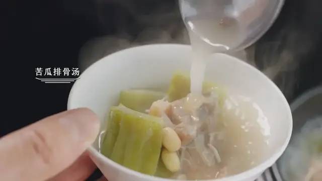 一个男人嘴特馋好不好,男人老是馋肉怎么回事