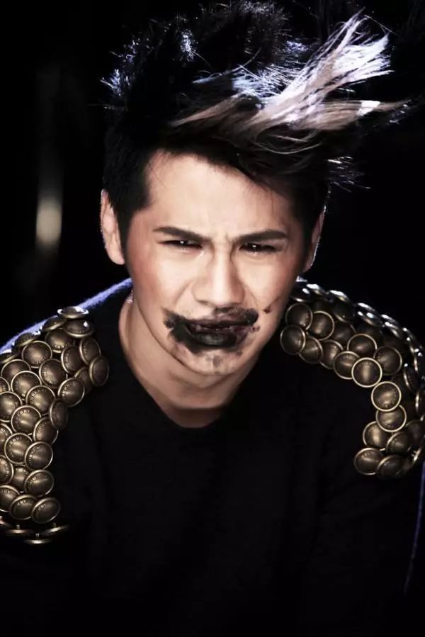 曹格说最失落的时候,曹格比寂寞先生更撕心裂肺