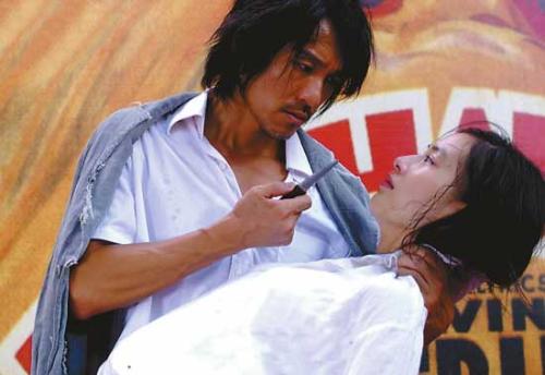 同是“后天”亿万富婆，你娶芙蓉姐姐，还是黄圣依？