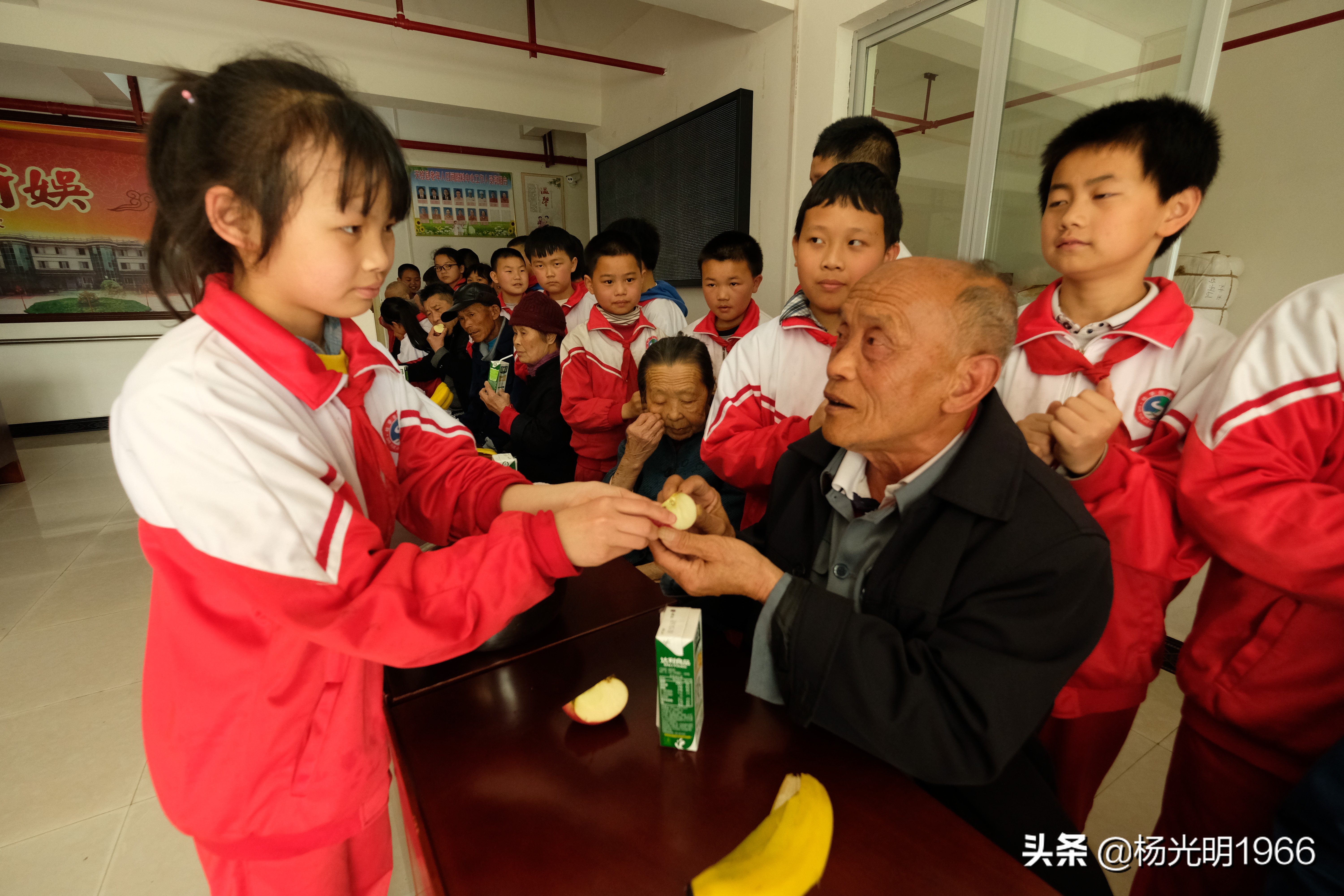 贵州天柱孝老爱亲,天柱县社学小学