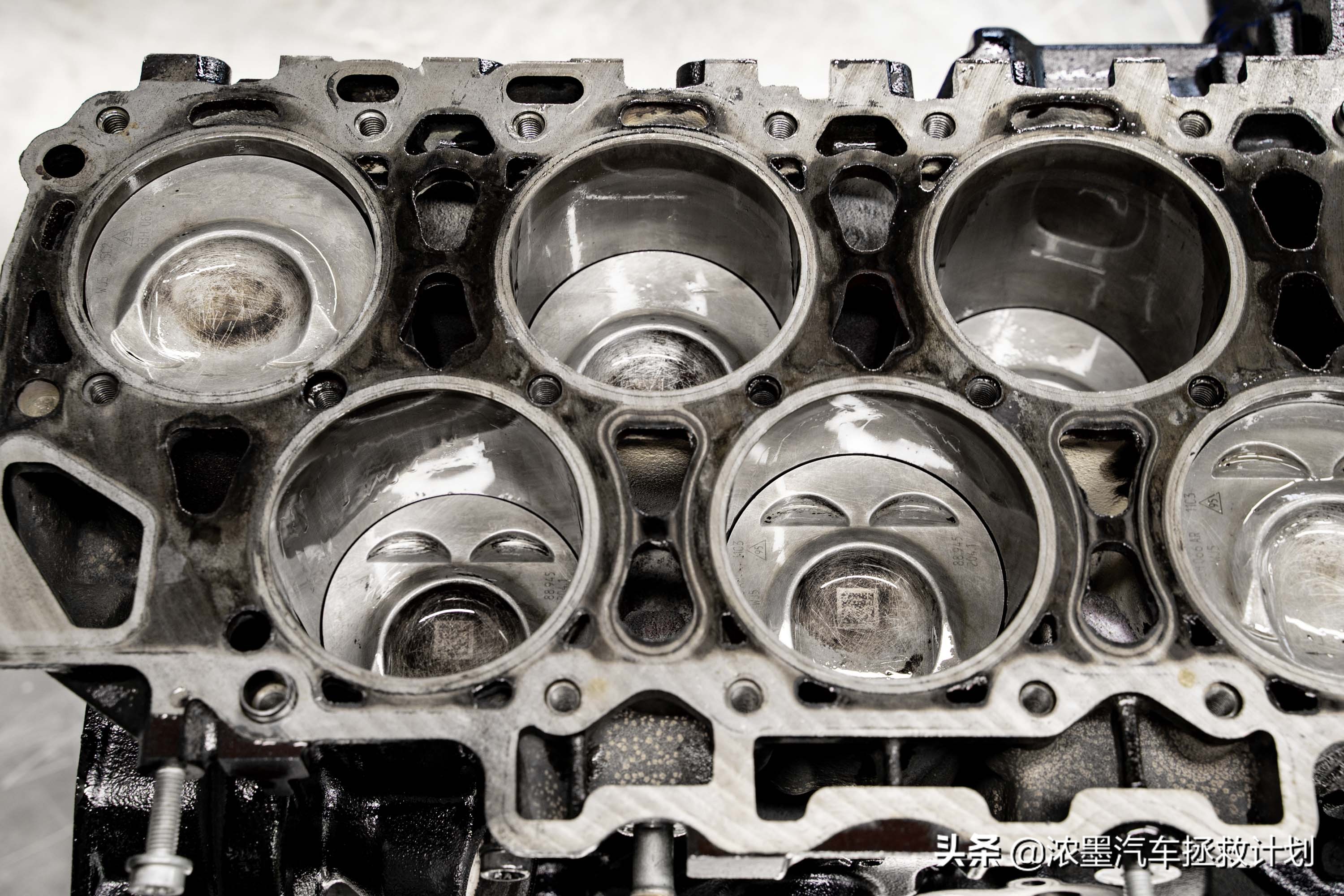 大众辉腾vr6,德系老款大众辉腾