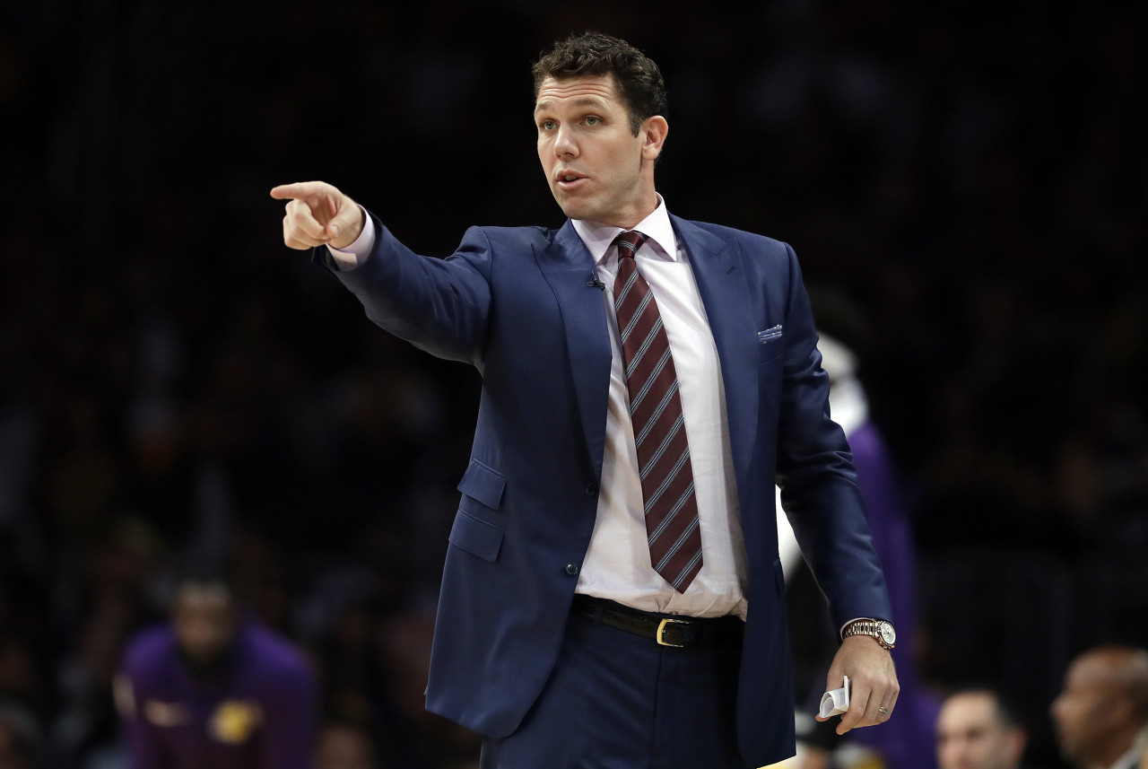 沃顿被湖人辞退了吗,沃顿还在吗