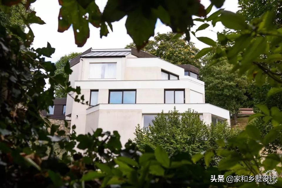 梅西c罗内马尔住处,梅西和c罗谁豪宅最好