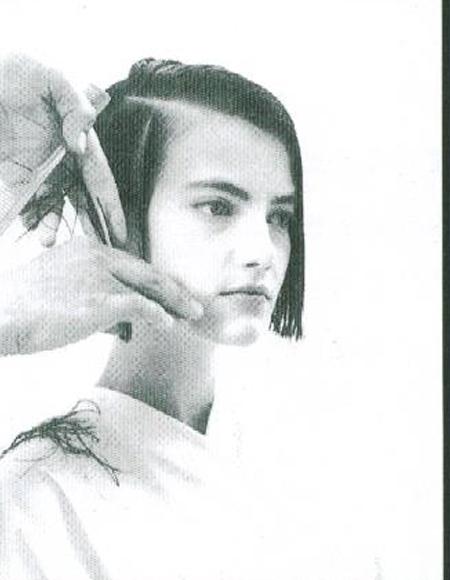 沙宣头短发流行发型剪发教程,沙宣短发发型剪发教程