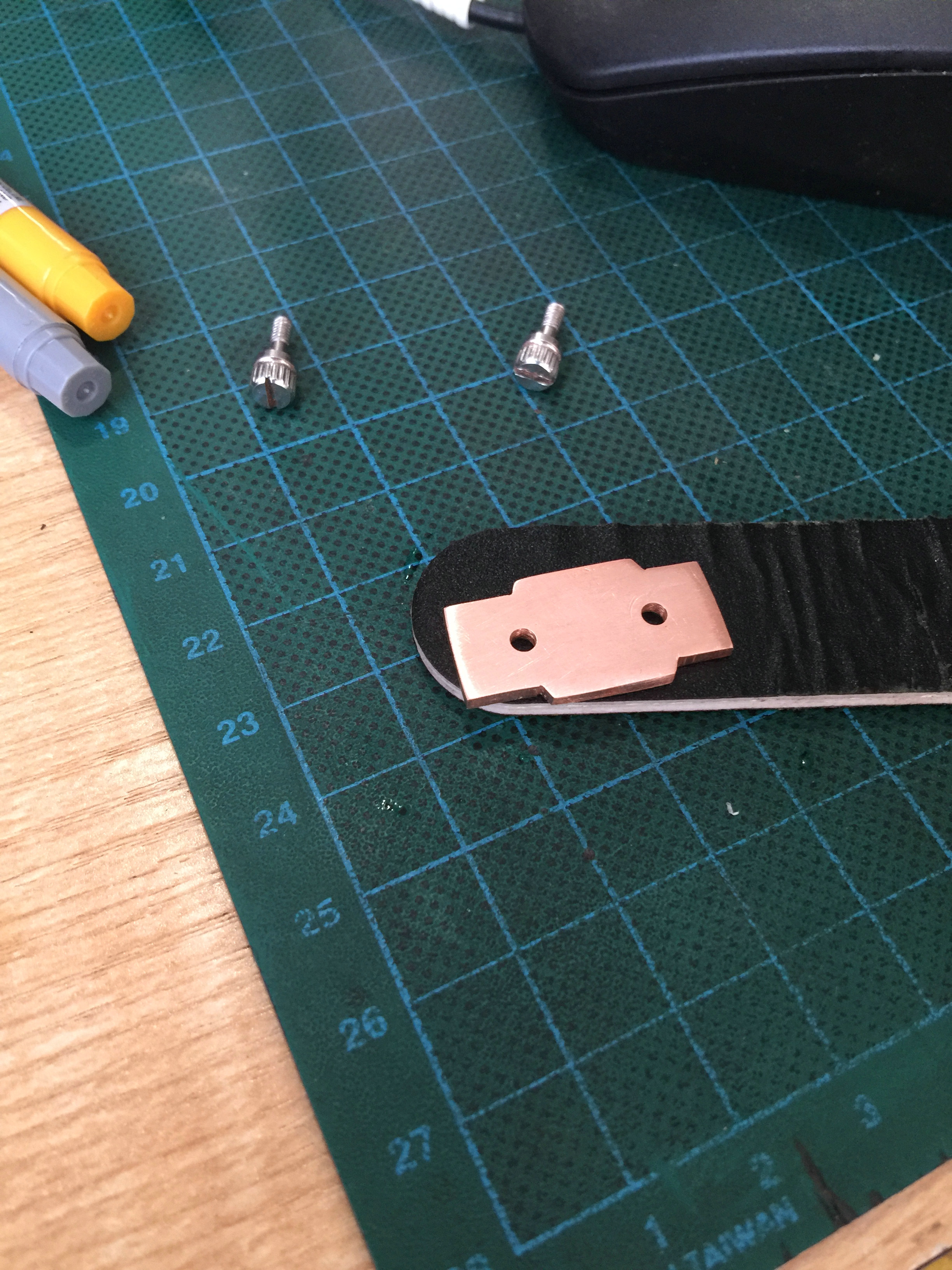 看这位爱好者DIY的夹子双桨自动键怎么样?