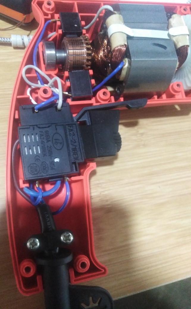 手电钻内部构造,手电钻的各组成部分图片