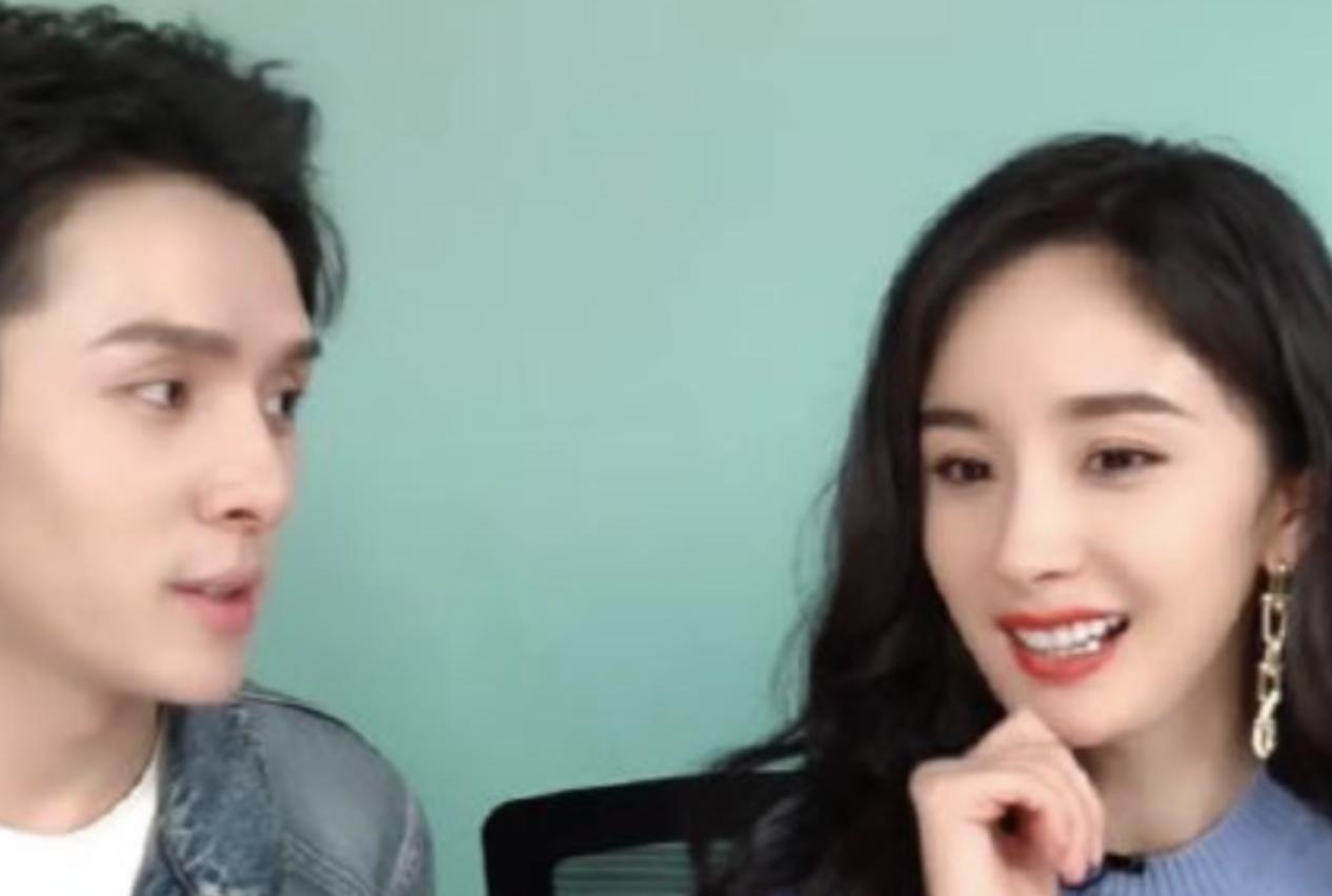 李佳琦再掉好感!老烟民形象曝光后，直播间里跟杨幂开黄腔