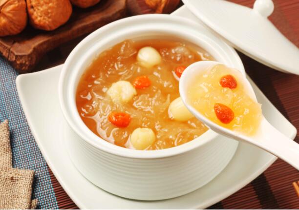 肺干不干净，看这3个地方！平时多吃3物，养护肺脏，避免疾病来袭