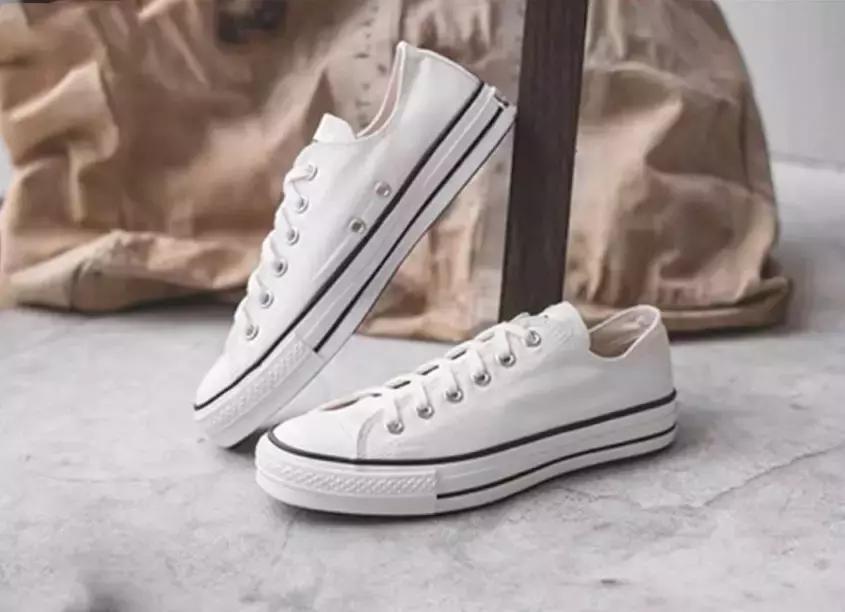 日版匡威和匡威的尺码,日版匡威更容易开胶吗