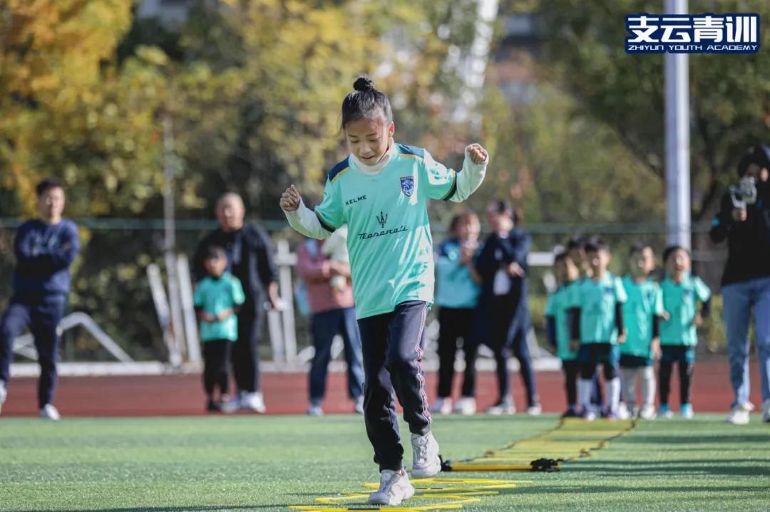 南通玛莎拉蒂中心,亲子足球乐园