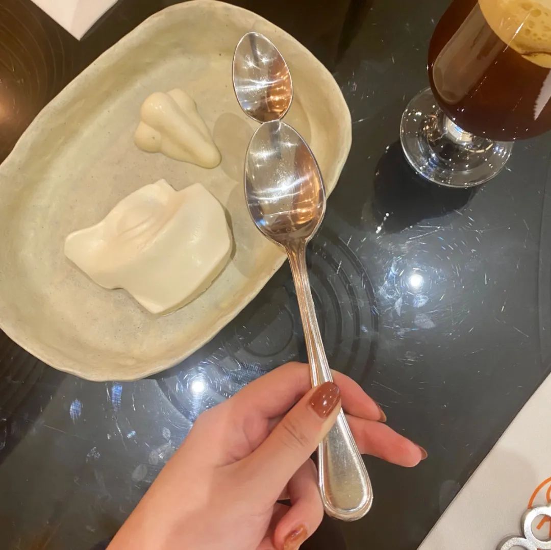 skp甜品,北京skp卖的抹茶味甜品