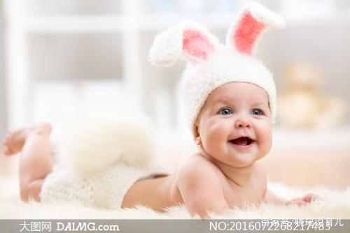 照顾孩子很辛苦，带孩子外出可以用吸奶器，这些方法家长知道吗