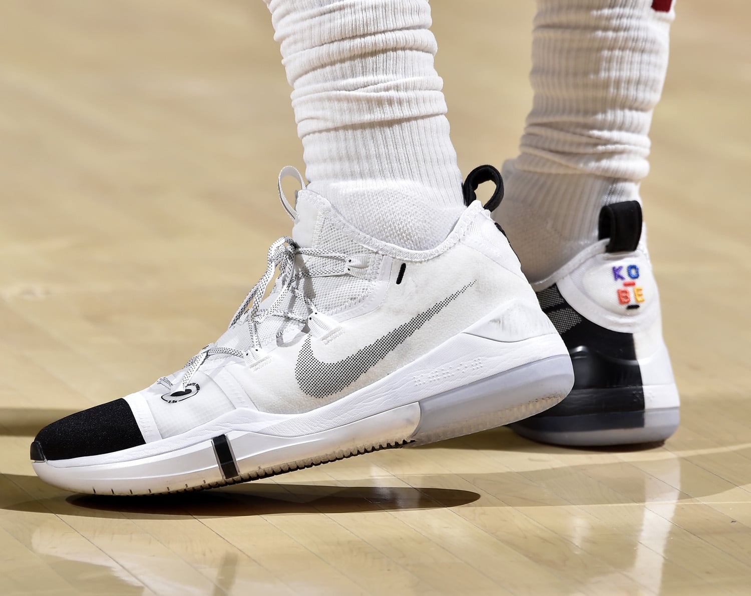 nba球员上脚便宜又好穿的实战球鞋,一周nba赛场8双定制球鞋合集