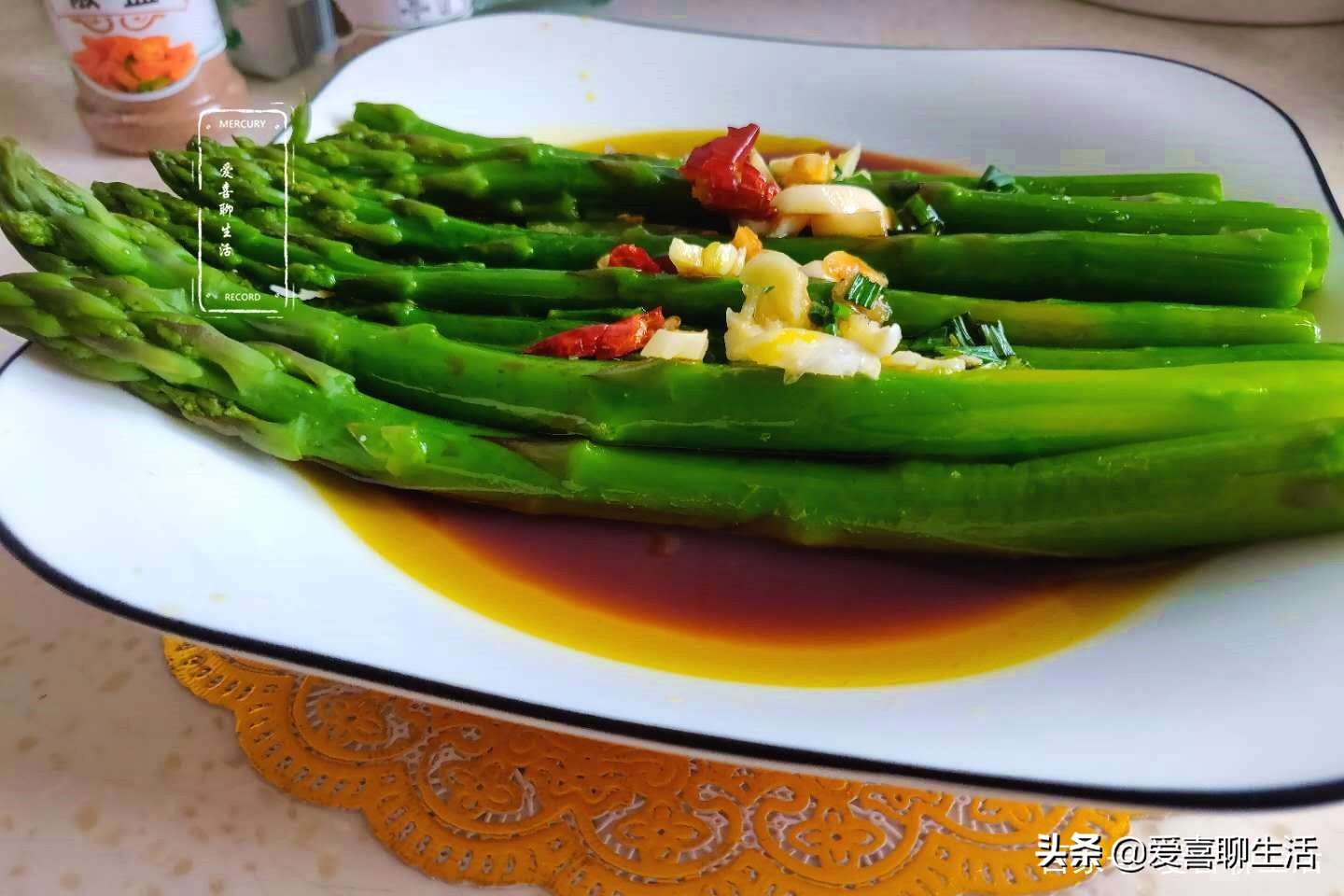 它被称为蔬菜之王，能清热解毒降脂减肥，操作简单营养爽口特鲜嫩