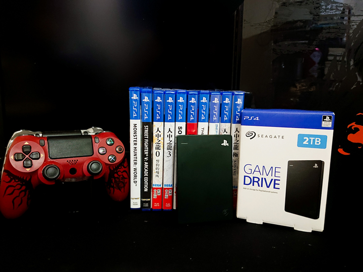 内置外接SSD*管双**齐下，完美的PS4升级法同步进化