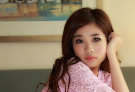 如何快速撩到一个女人三招,怎么能撩到一个女人的芳心