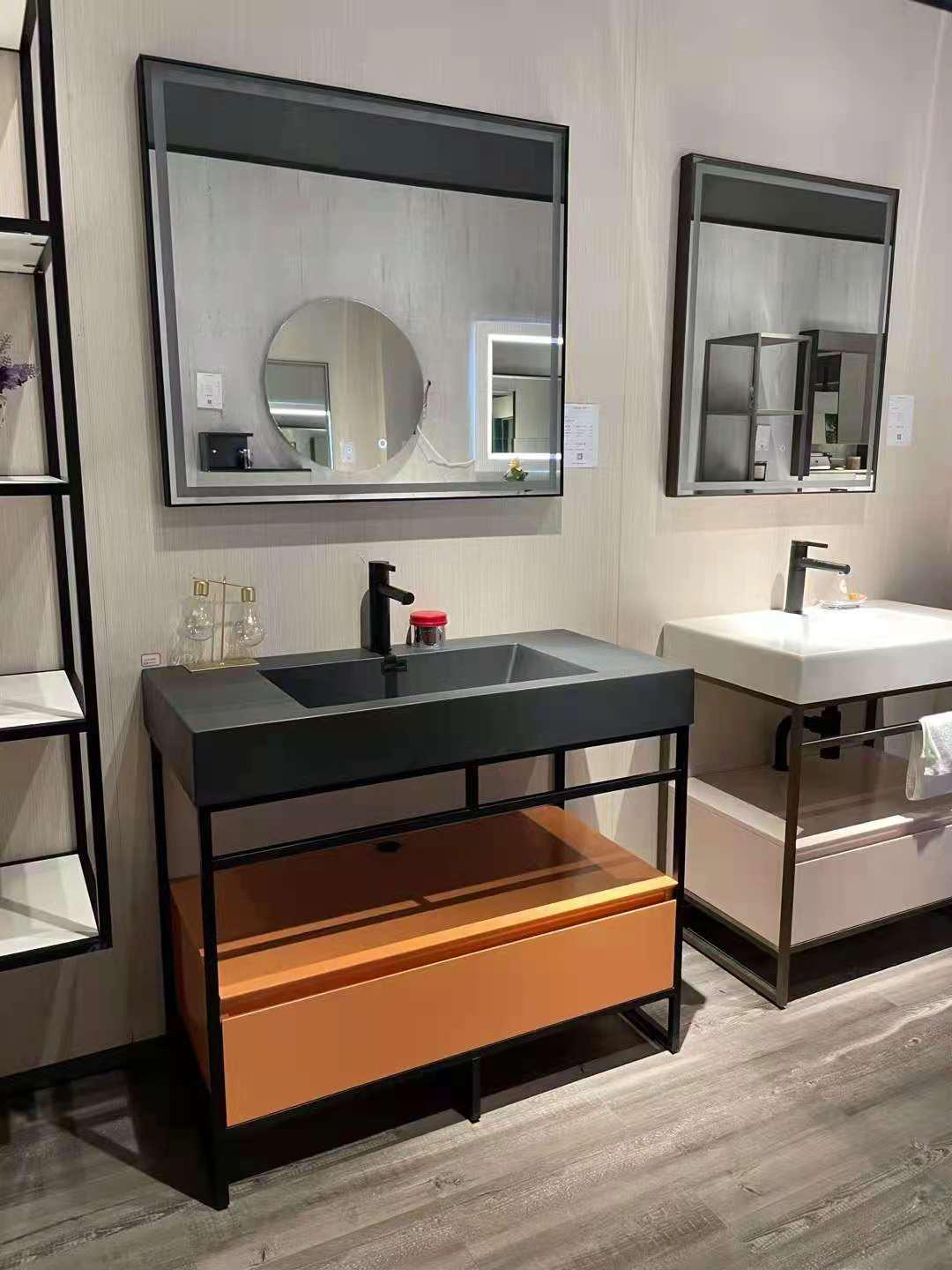 选浴室柜的注意事项,选浴室柜应该怎么选