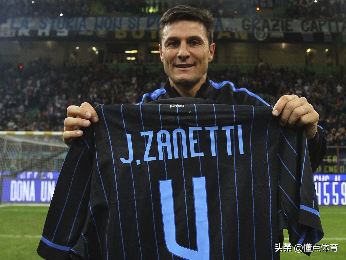 10大已经退役足坛的球星,10大退役球星