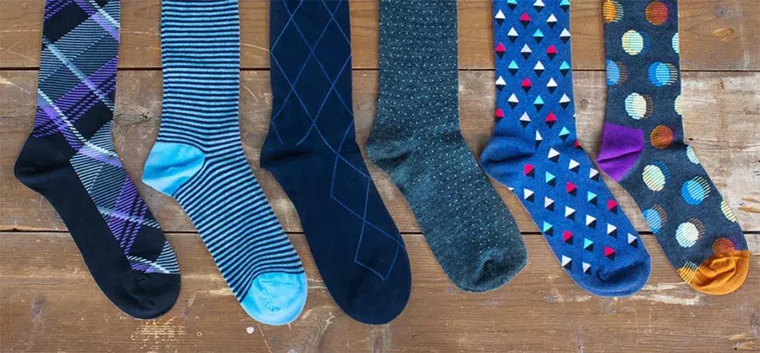 袜子180g有多厚,100块一双的袜子真的值得买吗