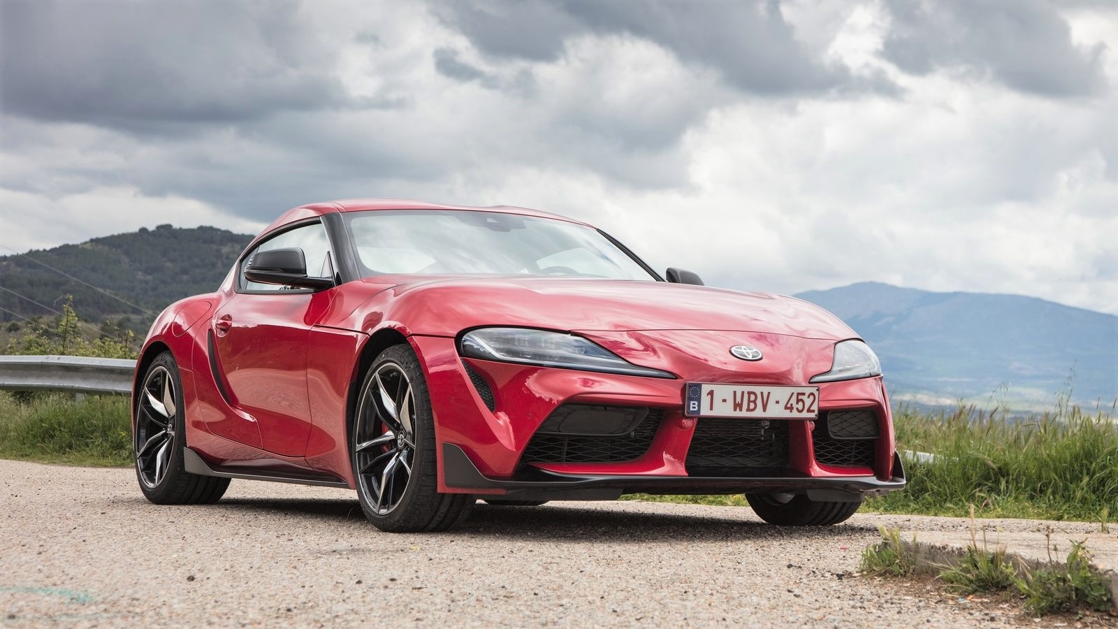 盘点那些新款比老款还难看的车,新款和旧款外形完全不一样的车