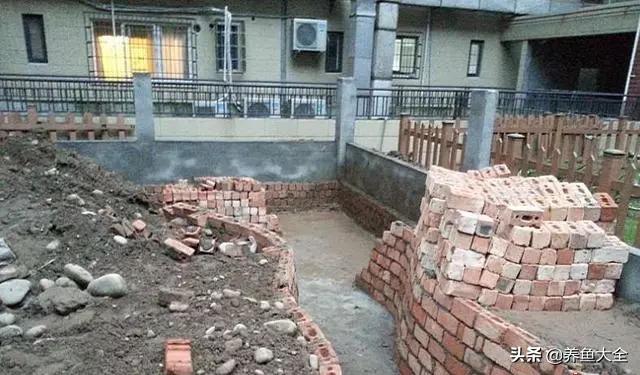 小桥流水制作全过程,小桥流水鱼缸造景技巧