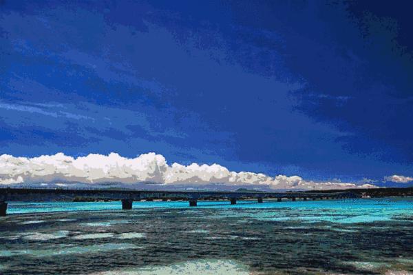 出走冲绳|有一种海水的蓝，叫做果冻蓝