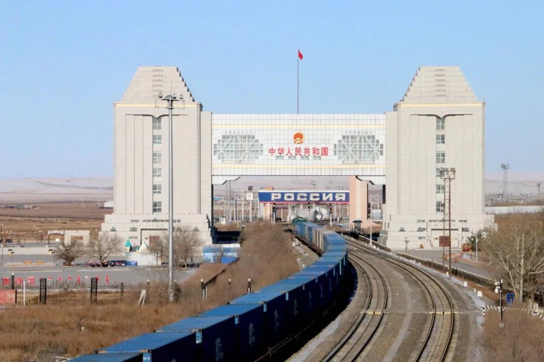 战疫情保春运铁路警察在行动,抗击疫情守护平安摄影征稿