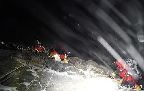 登顶珠峰多少钱,登顶珠峰纪录片