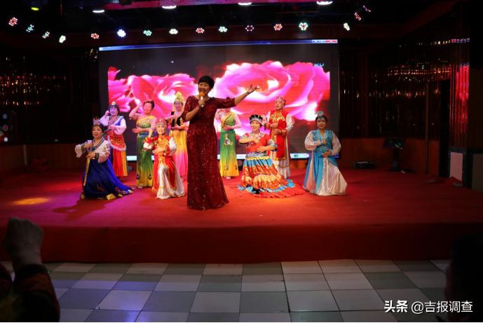 辉南县兴工、御龙社区举办联欢会,载歌载舞迎春节!