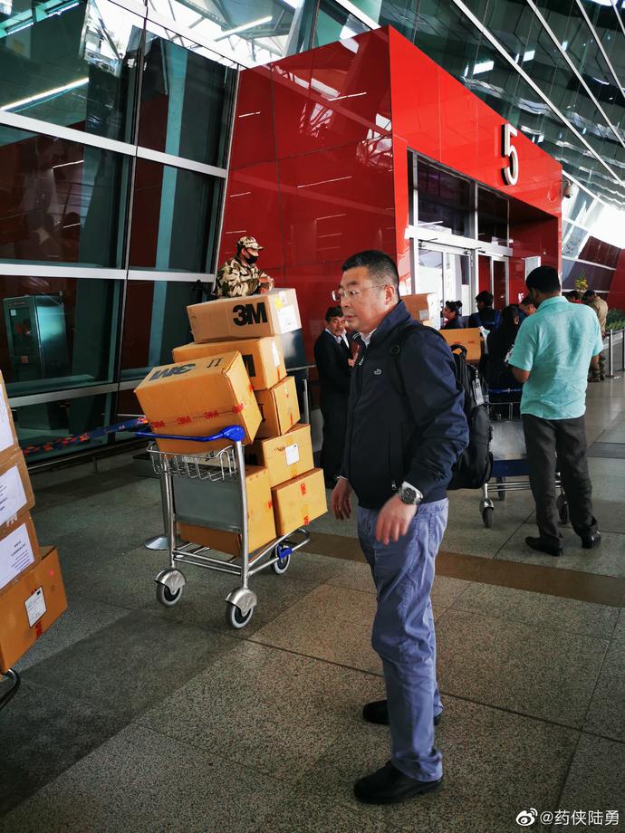 陆勇去印度买了多少口罩,我不是药神路勇为什么去印度