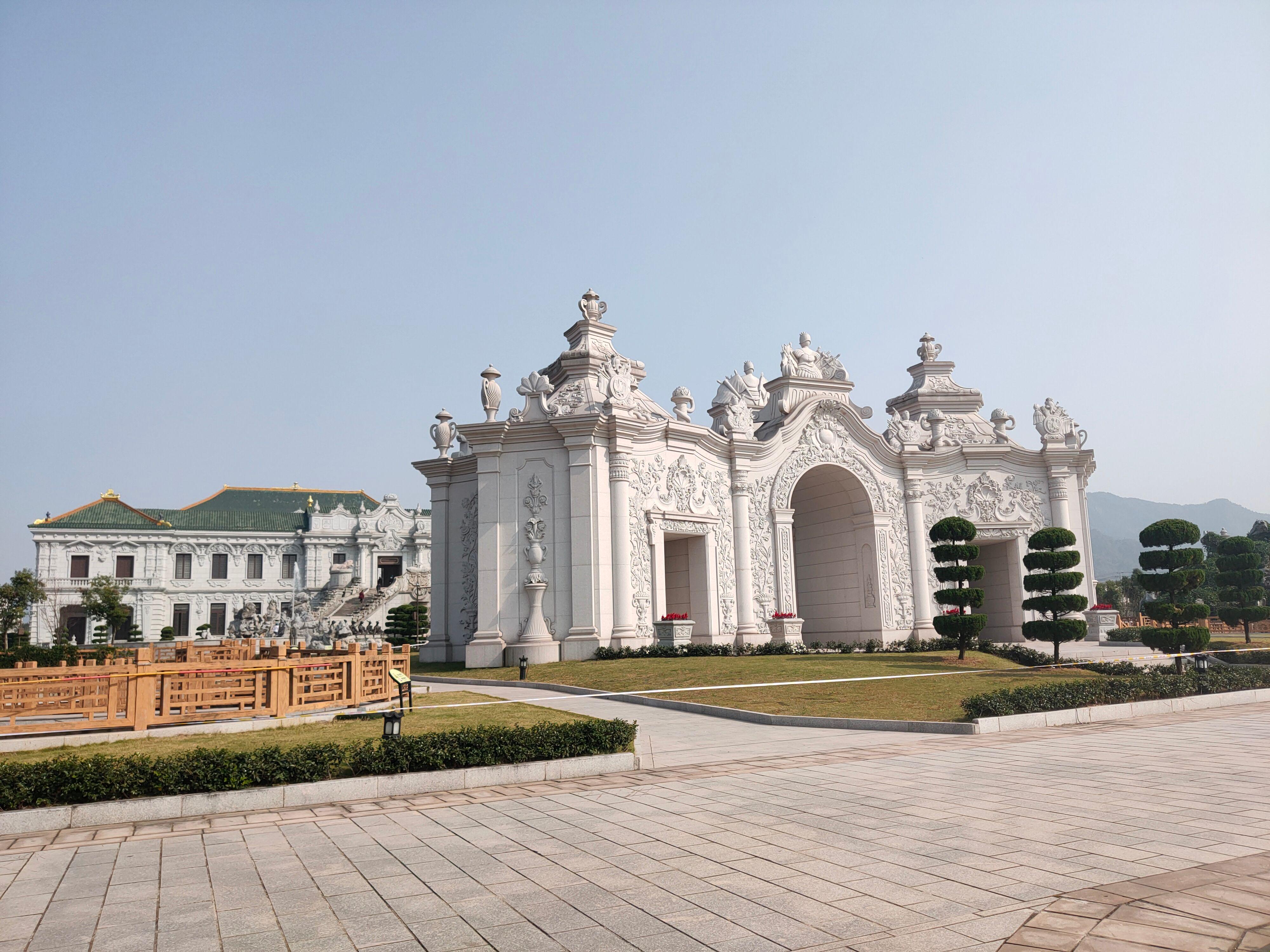 首个全马2022年超燃视频,横店马拉松2023全马颁奖直播