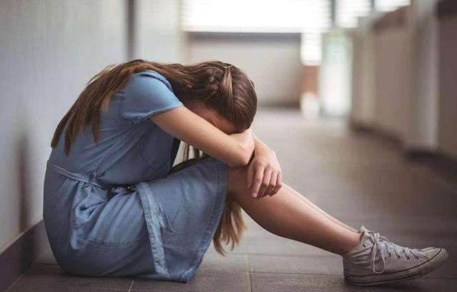 为什么有人会轻视别人,为什么别人轻视自己