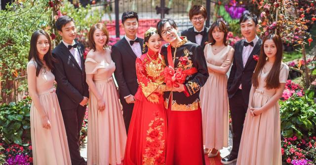 王思聪参加婚礼送劳斯莱斯,王思聪参加老同学婚礼随礼