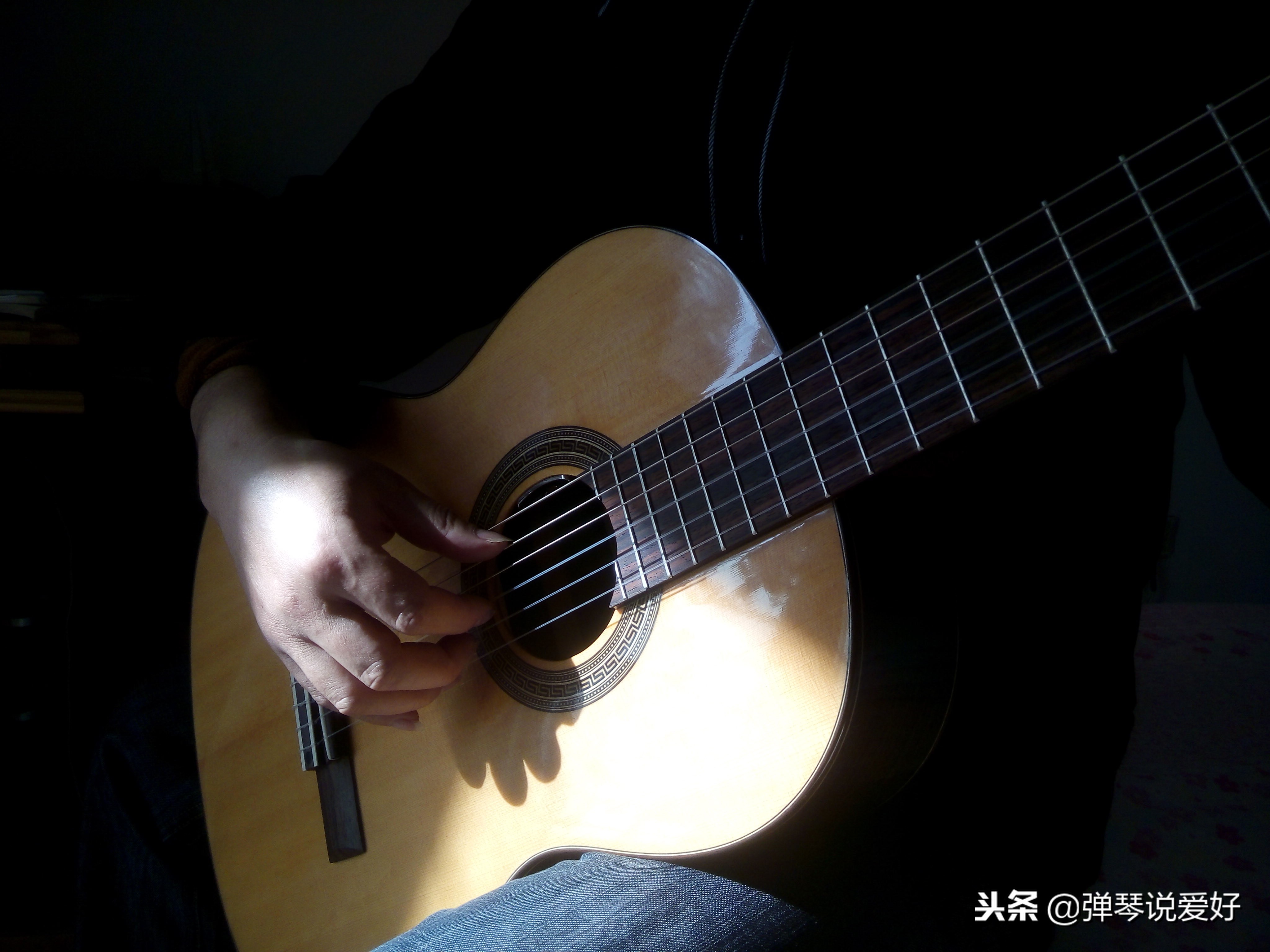 学吉他怎样快速提高自己,怎么自学吉他零基础学会