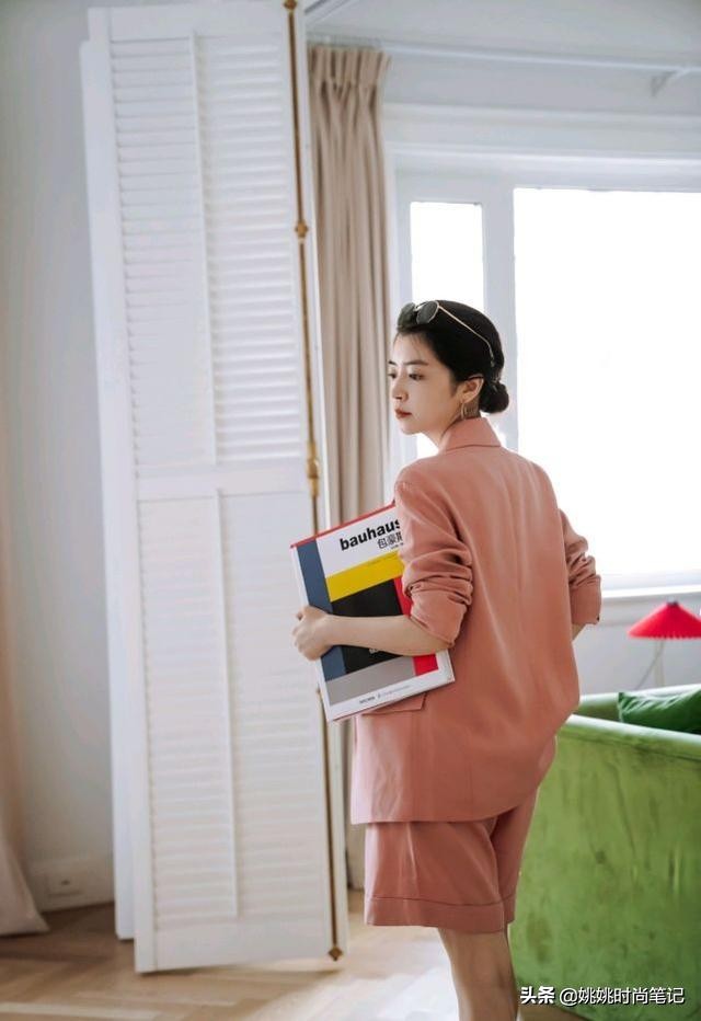 又被三木的高级感穿搭圈粉了,三木为什么这么漂亮