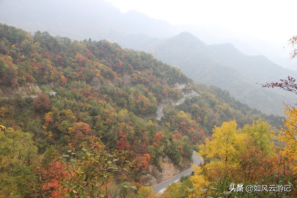 这条连云栈道“弓背线”火烧店—庙台子奇景传说诸多，闺藏深山中