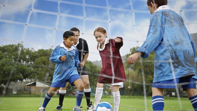 中考体育是送分吗,体育中考足球绕杆撞杆是0分吗