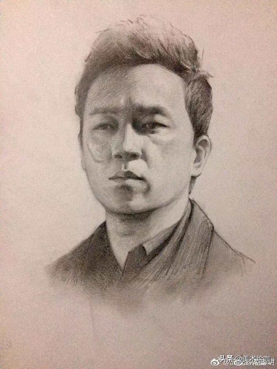 45岁的潘粤明电视剧,40岁的潘粤明魅力