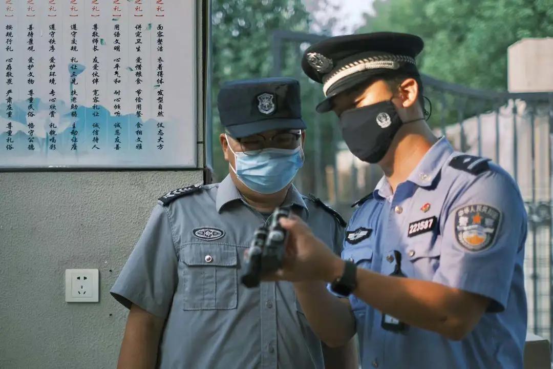 【我为群众办实事】开学“大片”，他们怎会缺席！