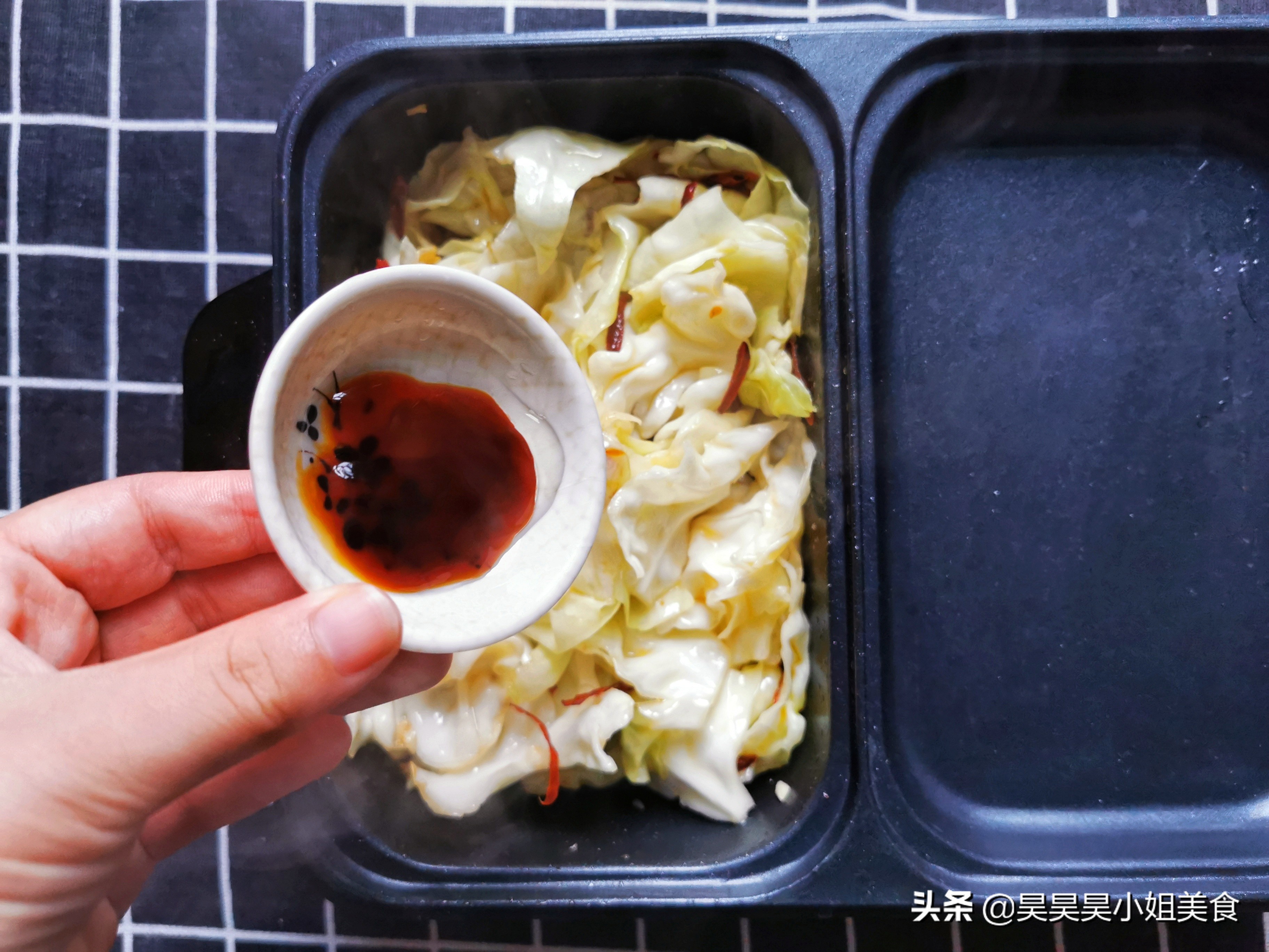 包菜怎么炒好吃的诀窍,包菜这样炒才好吃