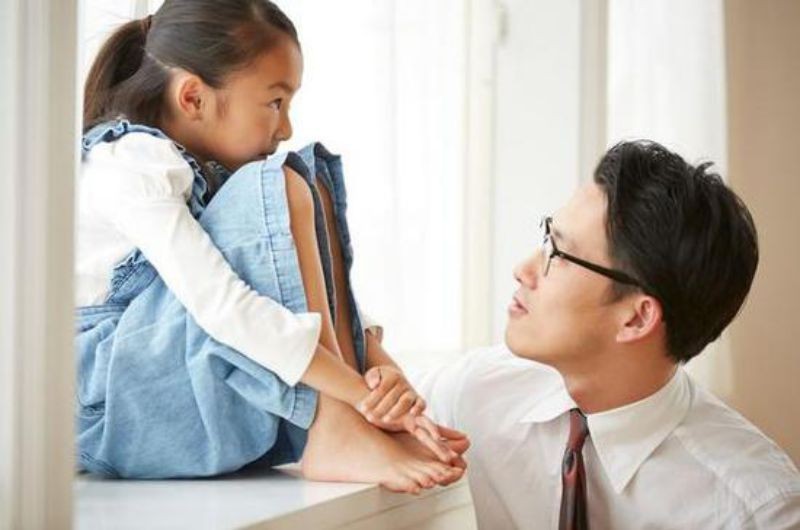 董卿：想让孩子成为怎样的人，父母要先行，你做不到莫怪娃