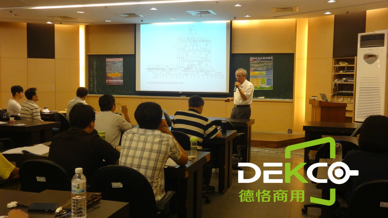 macbook投屏到电视,苹果笔记本怎么无线投屏到投影仪